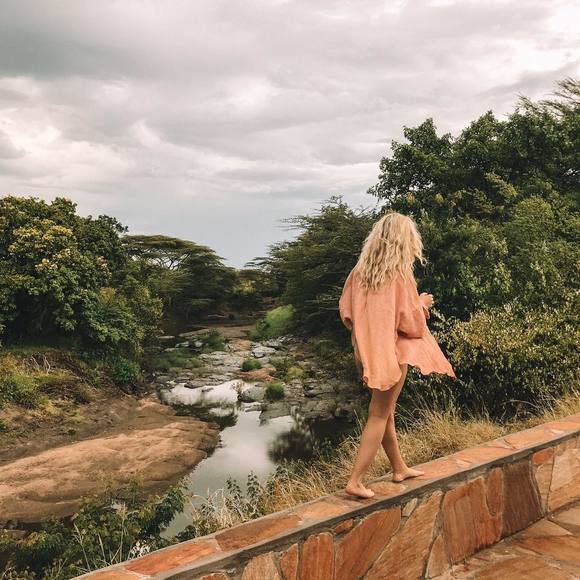 Meet your Posher, Sienna - Picture 1 of 1